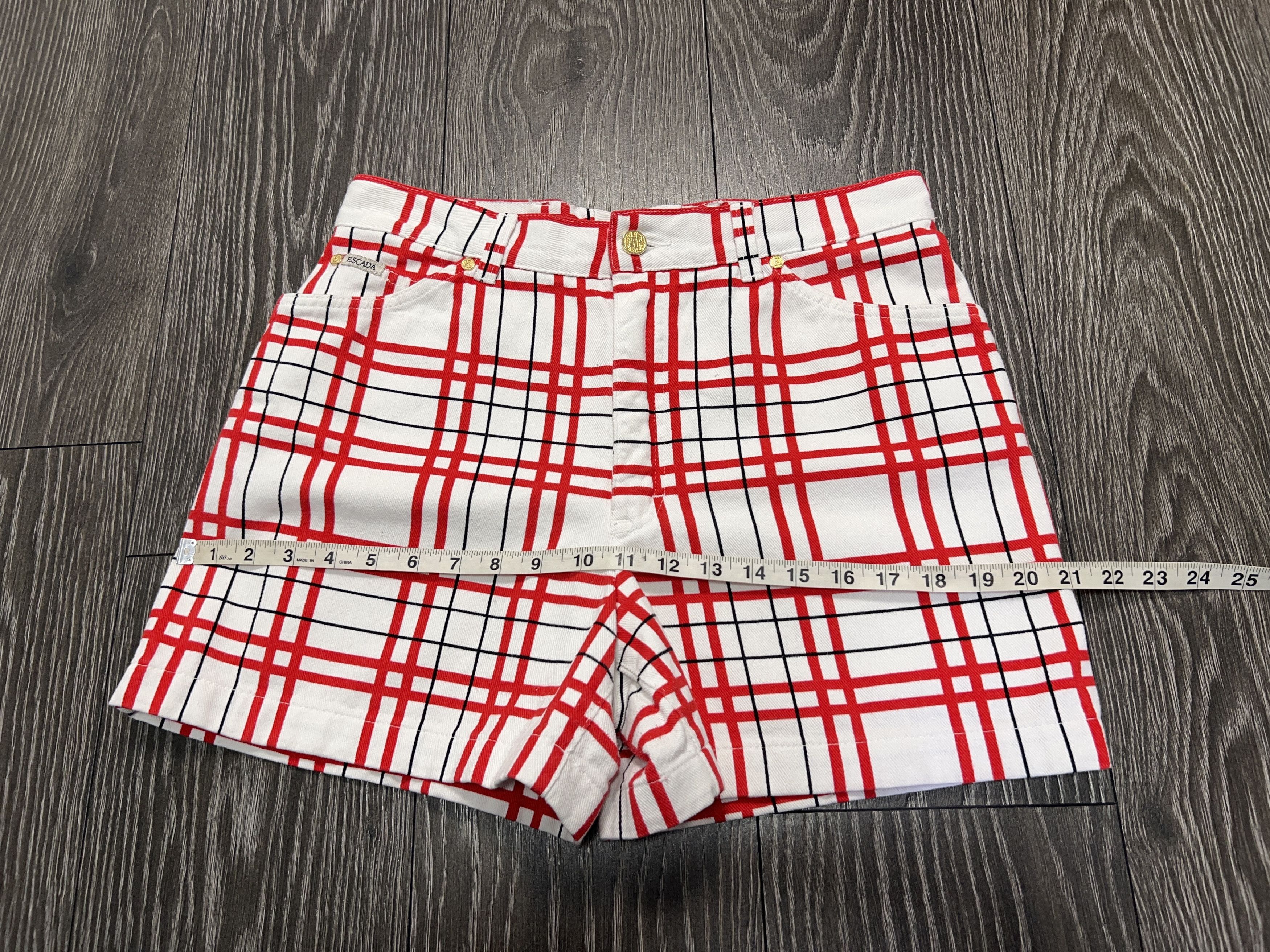 Escada Vintage Margaretha Ley Luxury Check Cotton Denim Shorts Size 27" / US 4 / IT 40 - 7 Thumbnail