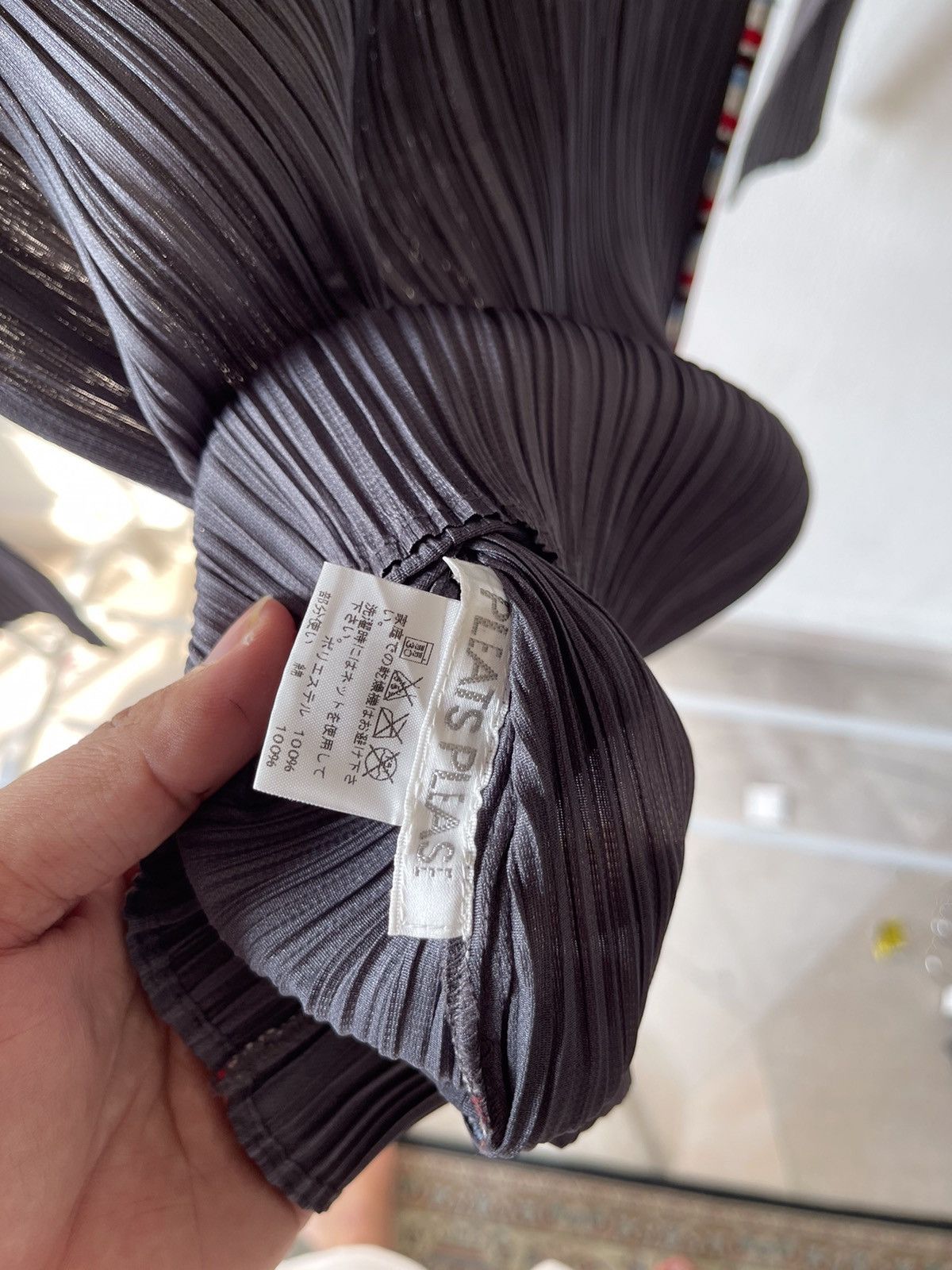 Issey Miyake × Pleats Please Issey Miyake 2004 Pleats Please Issey Miyake Shirt Size US S / EU 44-46 / 1 - 10 Thumbnail
