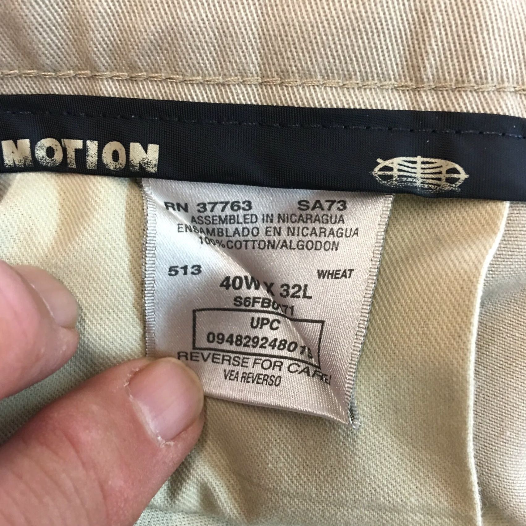 Savane Savane Men's Flat Front High Rise Beige Dress Pants Size 40x32 - Regular Fit, 4 Pocket, Comfort, Machine Washable Size US 40 / EU 56 - 6 Thumbnail