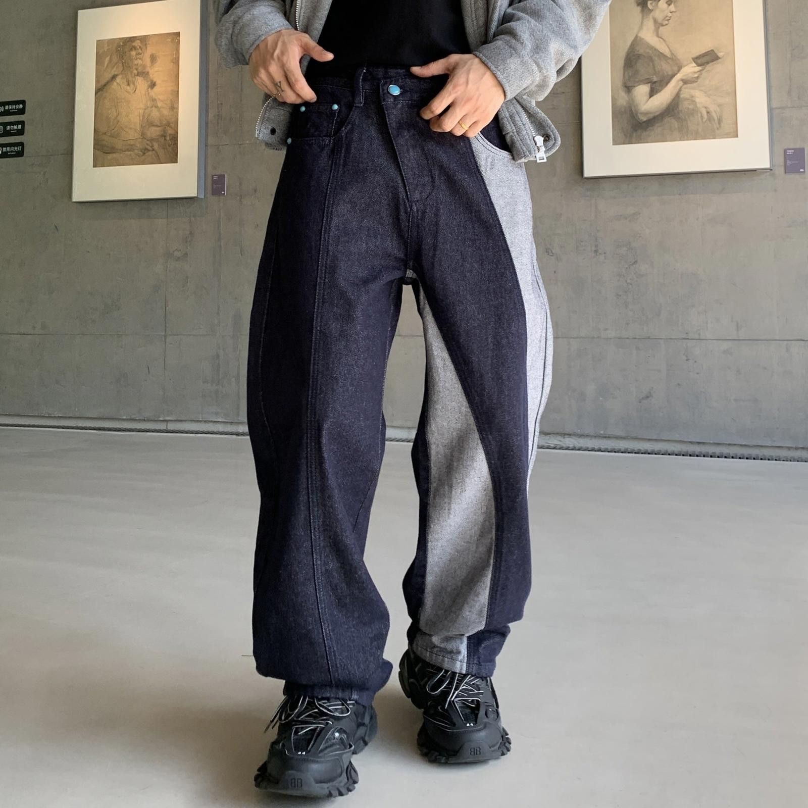 Vintage Black and Gray Two-Tone Baggy Denim Jeans, Wide Leg Jeans Size US 32 / EU 48 - 1 Thumbnail