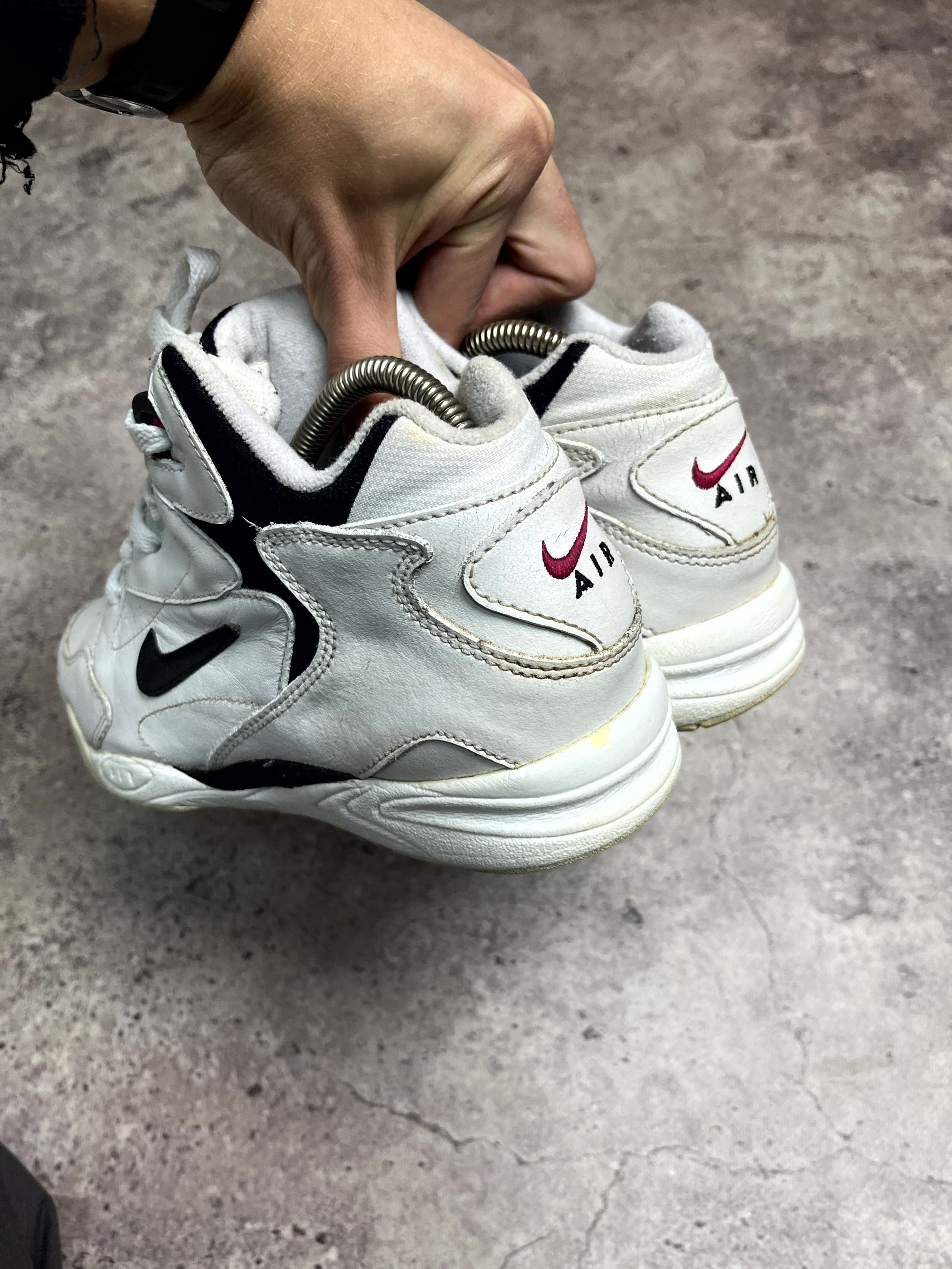 Nike Vintage Nike Air High Top White Sneakers Size US 7.5 EU 38.5 Size US 7.5 / IT 37.5 - 6 Thumbnail