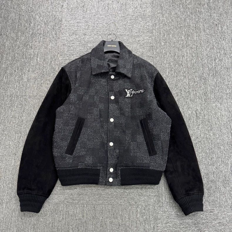 Louis Vuitton Louis Vuitton SS25 pearl embroidered baseball jacket Size US L / EU 52-54 / 3 - 1 Thumbnail