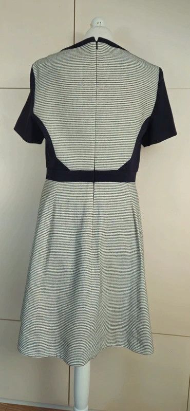 Karen Millen Karen Millen dress. Retro 60's vibe Size XL / US 12-14 / IT 48-50 - 3 Thumbnail