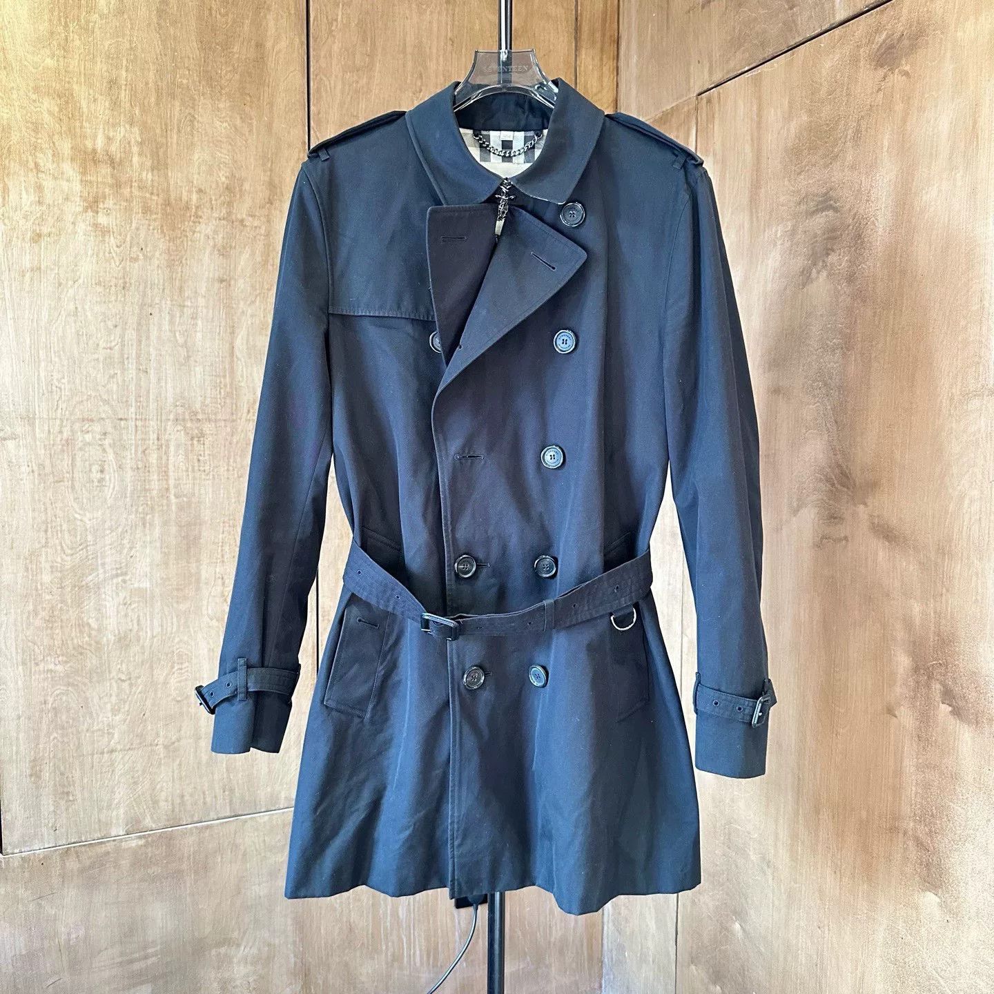 Burberry Burberry Long Black Coat L Women Size L / US 10 / IT 46 - 1 Thumbnail