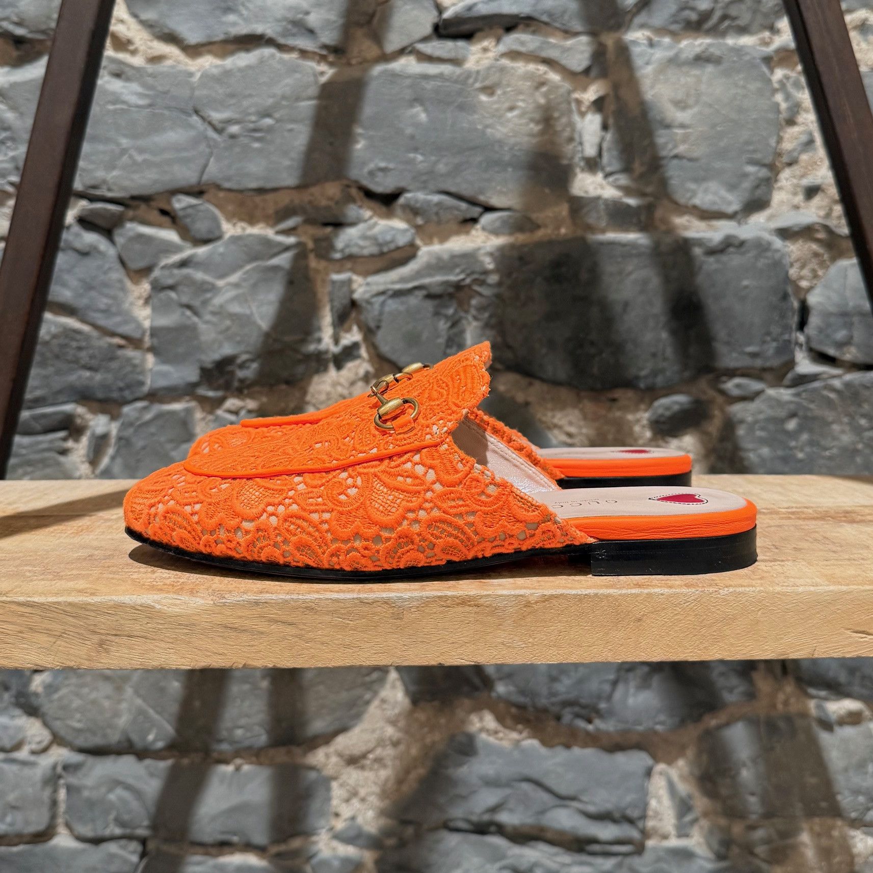 Gucci Gucci Neon Orange Lace Princetown Slippers Size US 7.5 / IT 37.5 - 8 Thumbnail