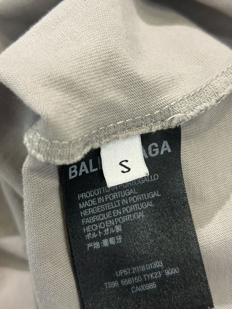 Balenciaga Balenciaga Barcode Logo Tee Size US S / EU 44-46 / 1 - 7 Thumbnail