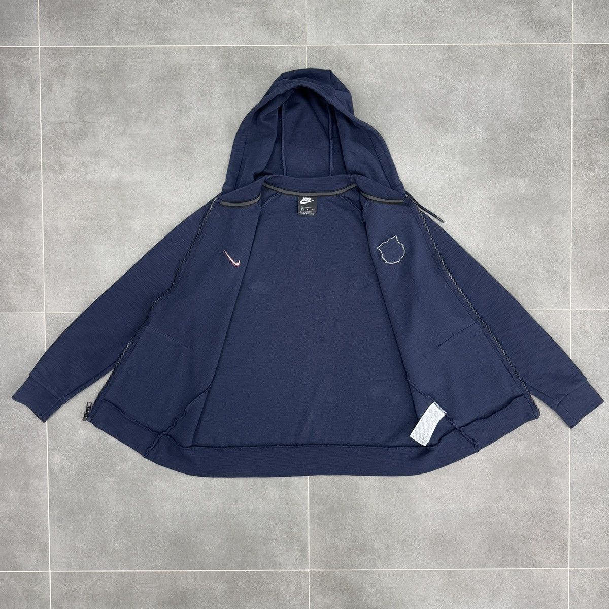 Nike Nike FC Barcelona NSW Hoodie Size M Size US M / EU 48-50 / 2 - 12 Thumbnail