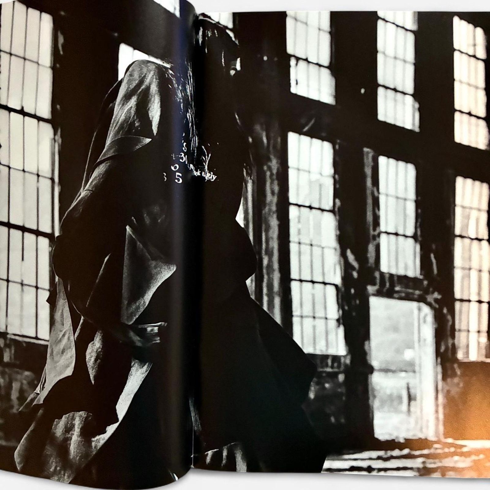 Japanese Brand × Yohji Yamamoto YOHJI YAMAMOTO POUR HOMME 2024 S/S oversized catalog book Size ONE SIZE - 3 Thumbnail