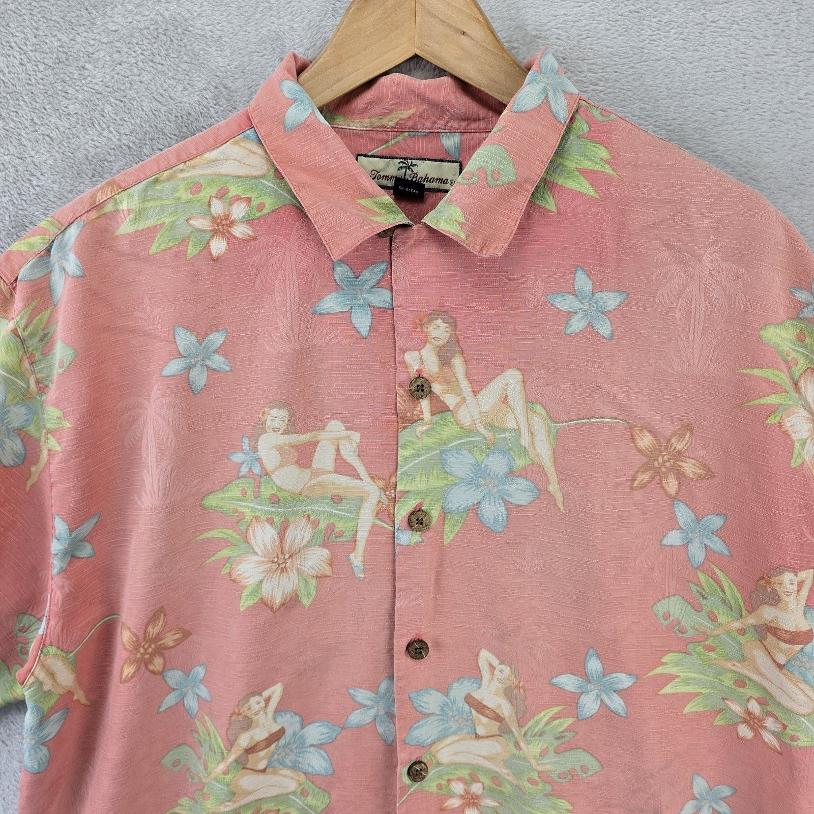 Tommy Bahama Tommy Bahama Large Silk Hawaiian Shirt Pinup Girl Coral Size US L / EU 52-54 / 3 - 2 Thumbnail