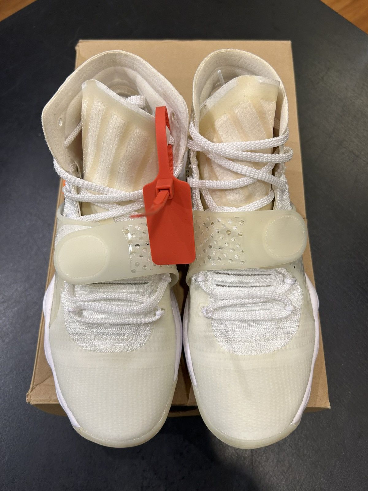 Nike Nike React Hyperdunk 2017 Flyknit ‘Off-White’ Size US 7 / EU 40 - 4 Thumbnail