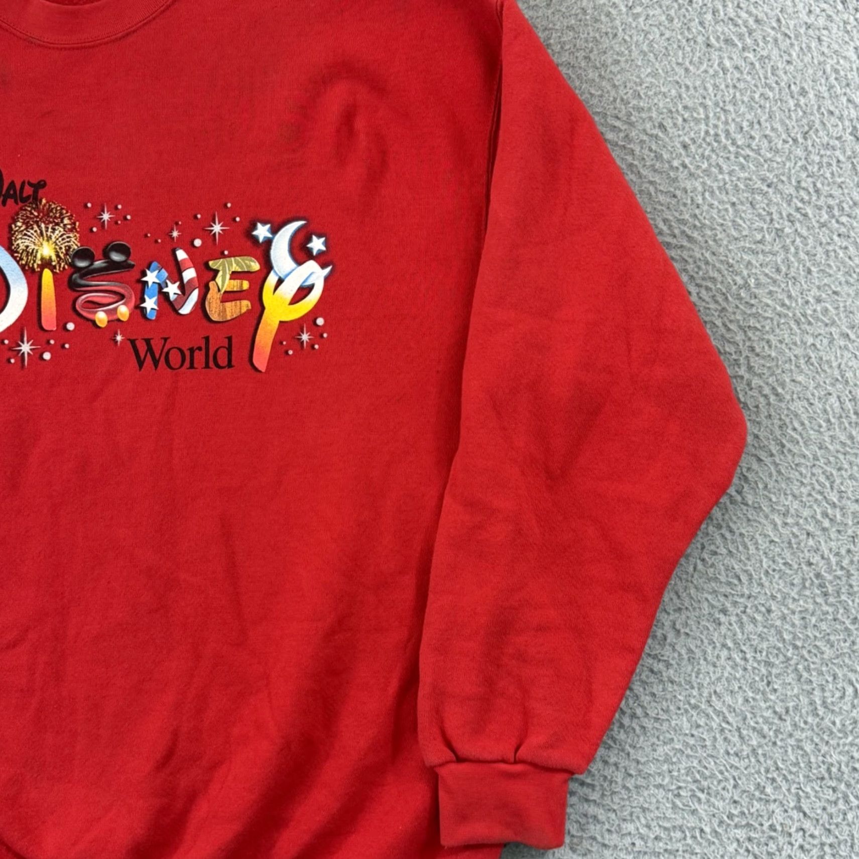 Disney VINTAGE Disney Walt Disney World Sweatshirt Mens XL Red 90s Mickey Mouse Crewneck USA Size US XL / EU 56 / 4 - 5 Thumbnail