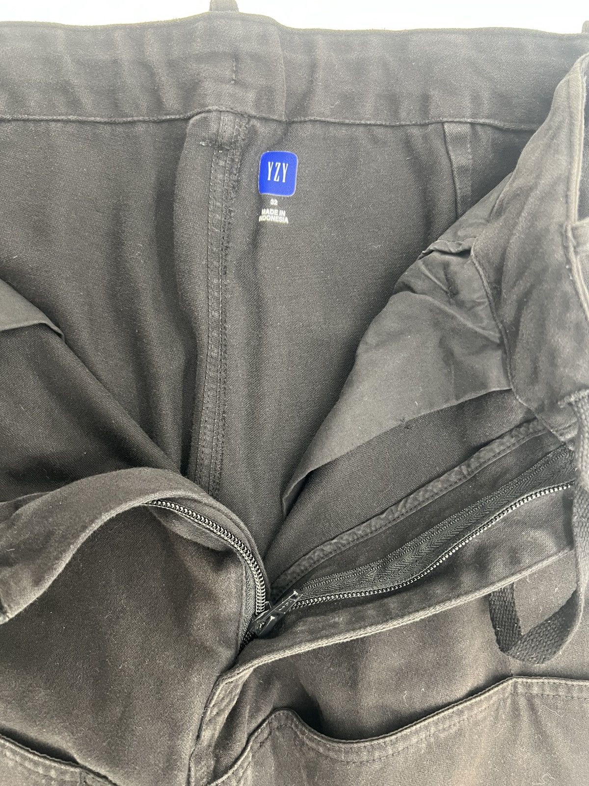 Yeezy Yeezy Gap Black Jeans Size US 32 / EU 48 - 1 Thumbnail