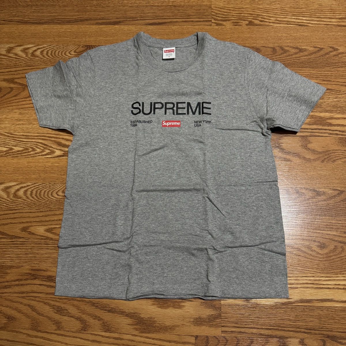 Supreme Supreme Established Tee Size US M / EU 48-50 / 2 - 1 Thumbnail
