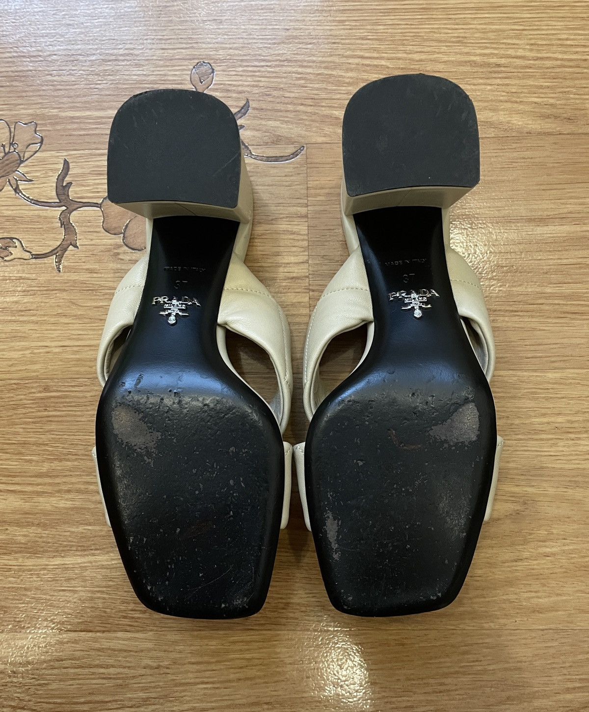 Prada Prada Beige Block Heels Size US 6 / IT 36 - 9 Thumbnail