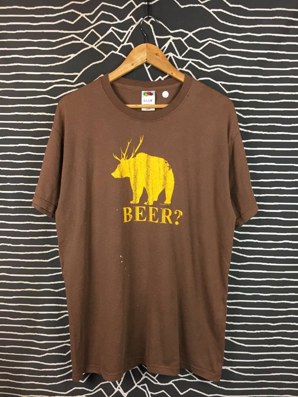 Vintage Vtg Y2K FOTL 50/50 DirtyRagz Beer Deer Bear Novelty Tee Size US L / EU 52-54 / 3 - 1 Thumbnail