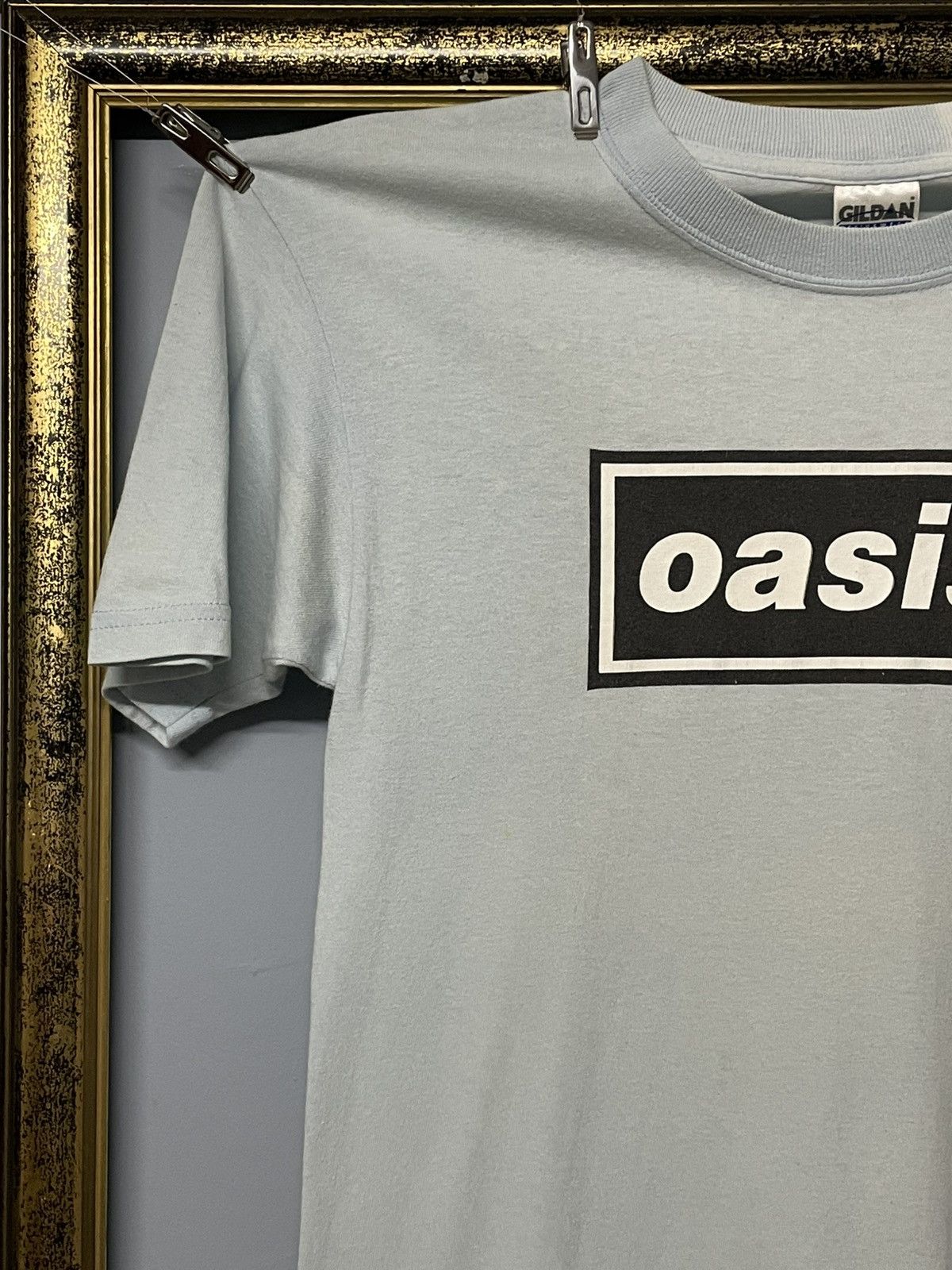 Vintage Vintage Late 90s Oasis Bog Logo ‘Definetely Maybe’ Faded Tee Size US S / EU 44-46 / 1 - 4 Thumbnail