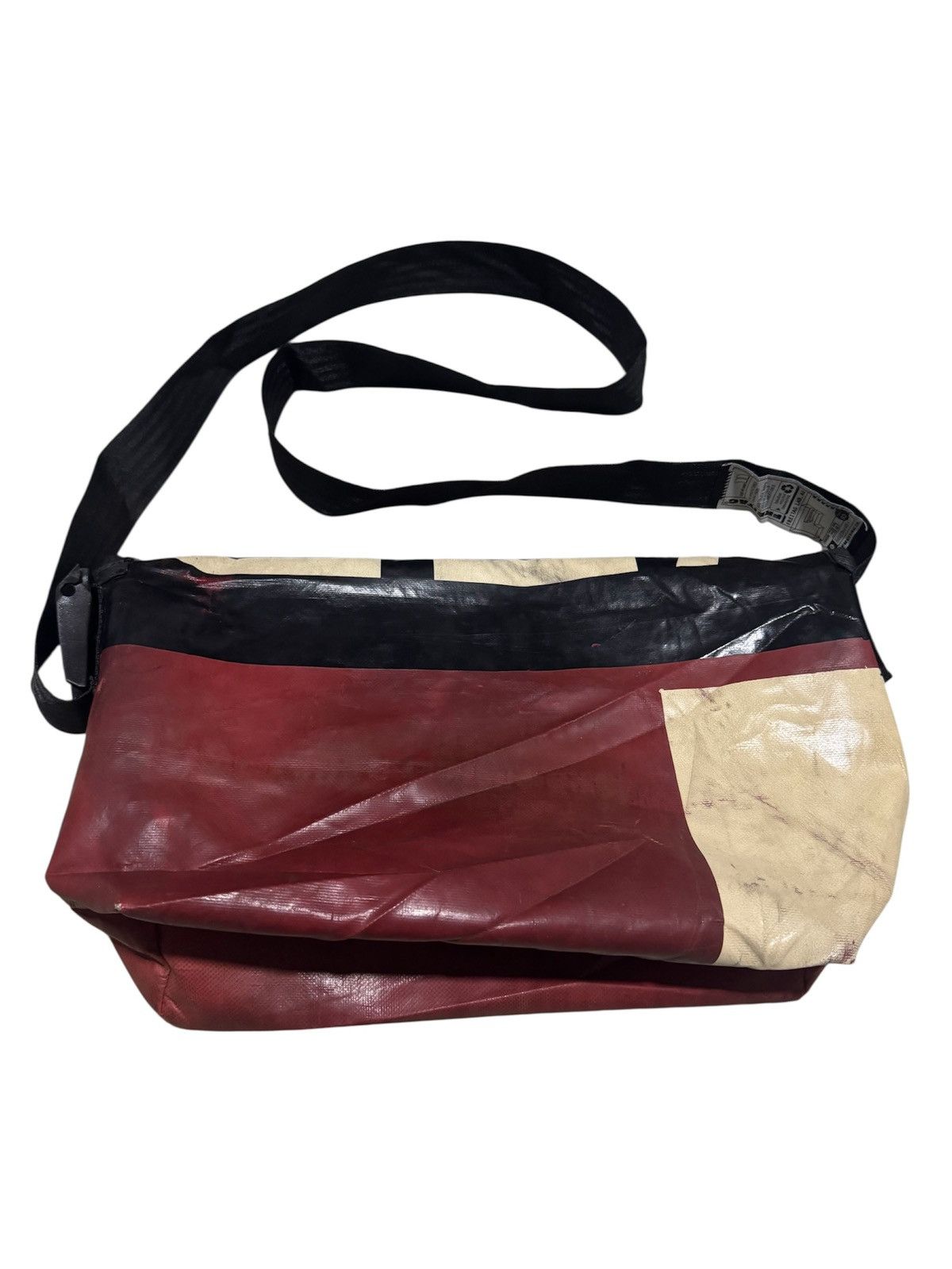Freitag RARE! Freitag Hawaii Five O Messenger Crossbody Bag Size ONE SIZE - 2 Thumbnail