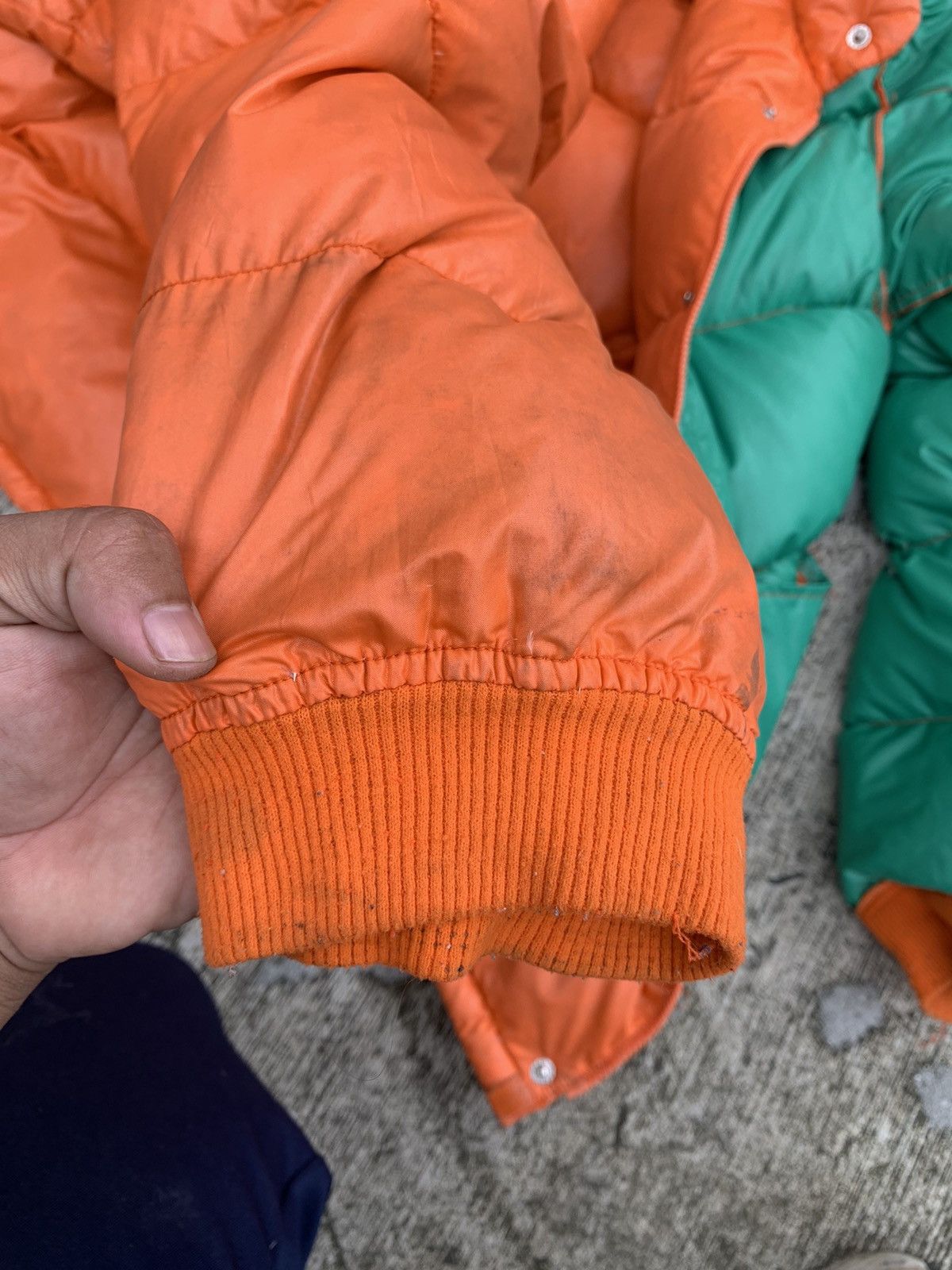 Moncler Grenoble Vintage rare 🔥 70s moncler grenoble puffer down jacket Size US M / EU 48-50 / 2 - 19 Thumbnail