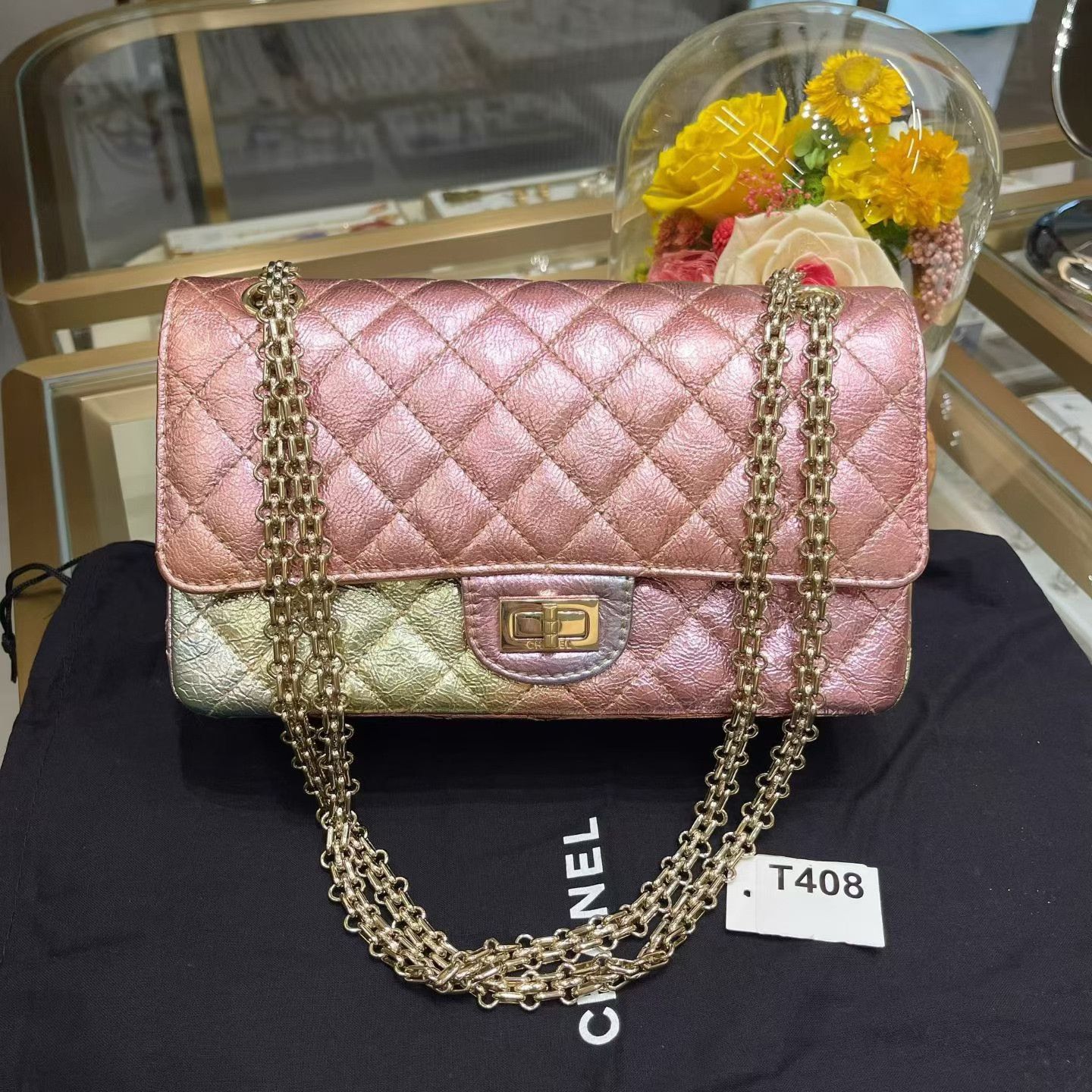 Chanel Pre-loved Bag Very good condition Size ONE SIZE - 1 Thumbnail