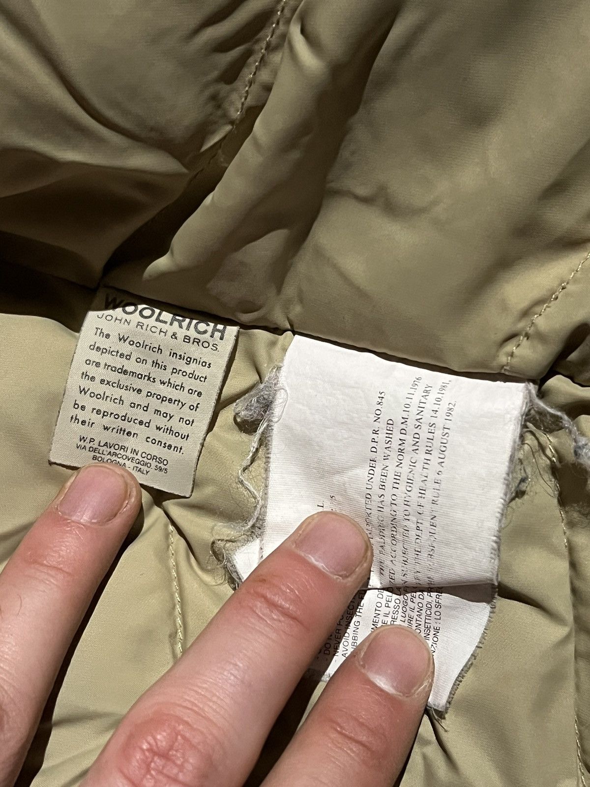 Woolrich Woolen Mills Woolrich Down womens bomber with hood Size L / US 10 / IT 46 - 7 Thumbnail