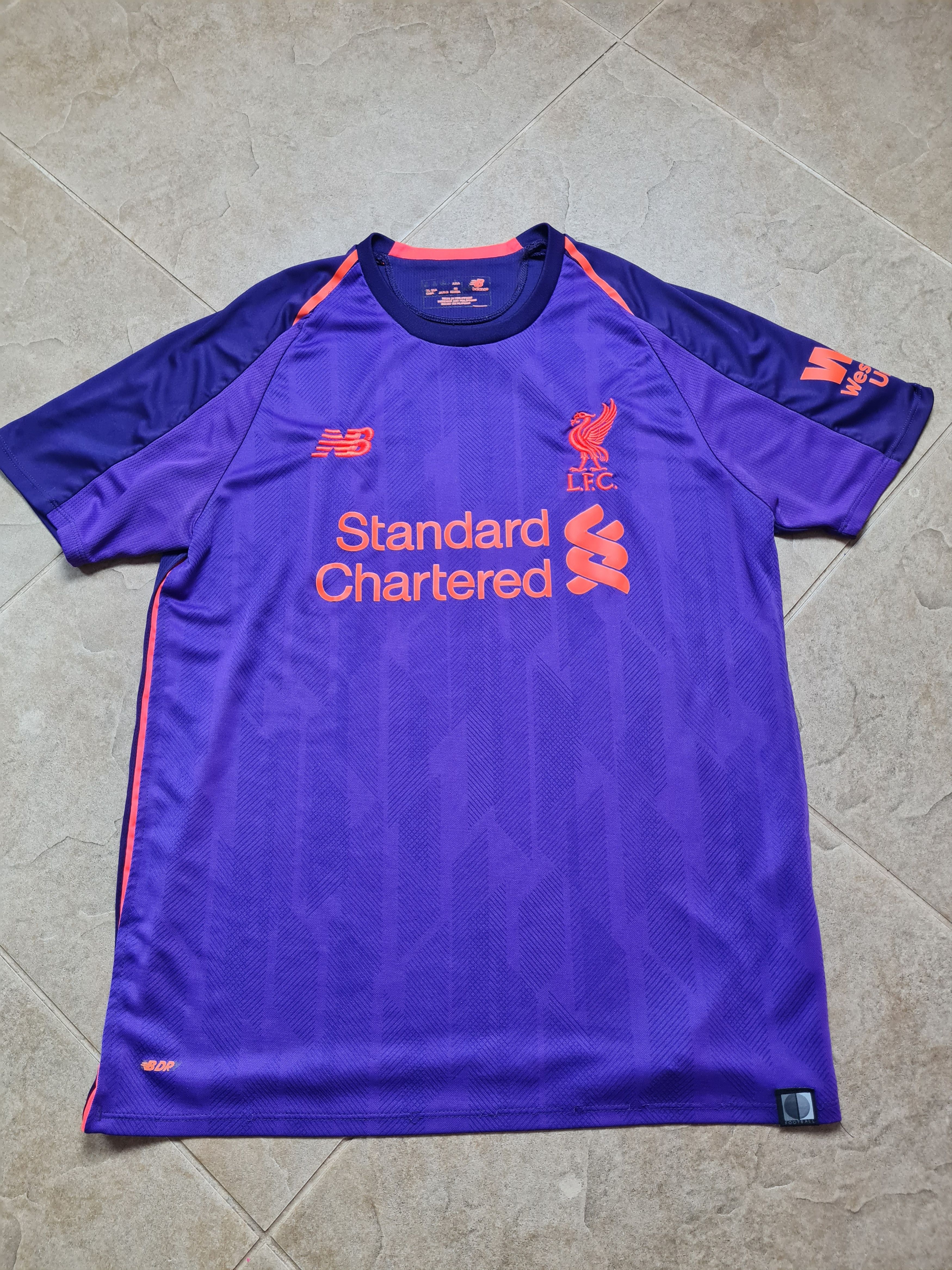 New Balance LIVERPOOL ENGLAND FOOTBALL 2018/2019 AWAY SHIRT SZ M Size US M / EU 48-50 / 2 - 4 Thumbnail