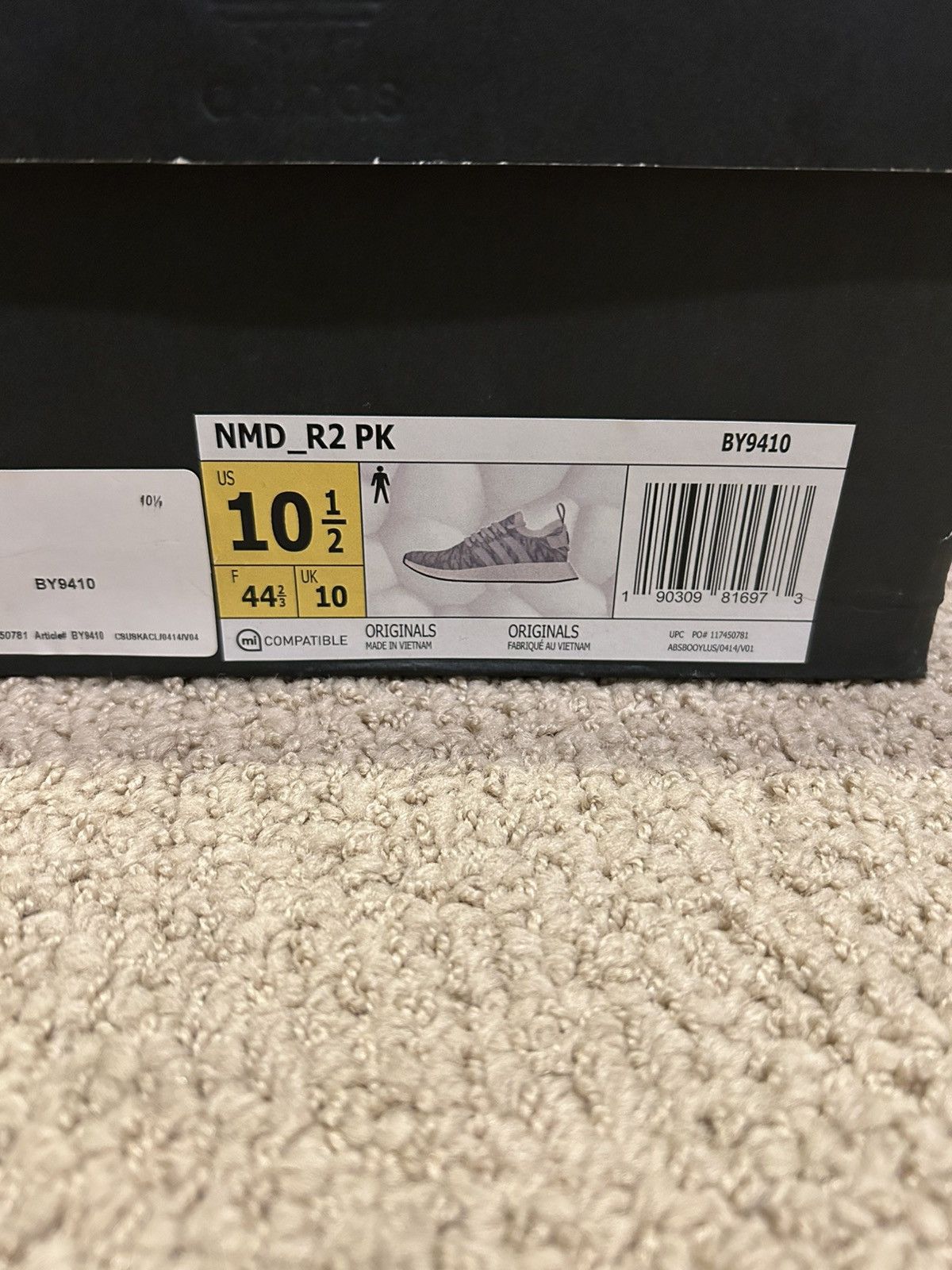 Adidas Adidas NMD R2 PrimeKnit “Running White” Mens Size 10.5 Size US 10.5 / EU 43-44 - 7 Thumbnail