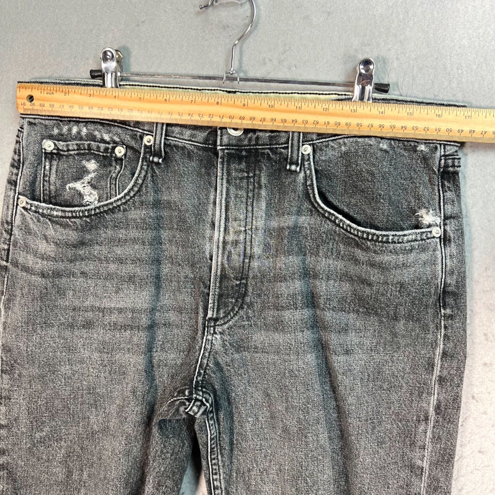 Rag & Bone Rag & Bone Shorts Womens Size 30 Black Denim Mid-Rise Walking Cutoff Hem Size 30" / US 8 / IT 44 - 6 Thumbnail