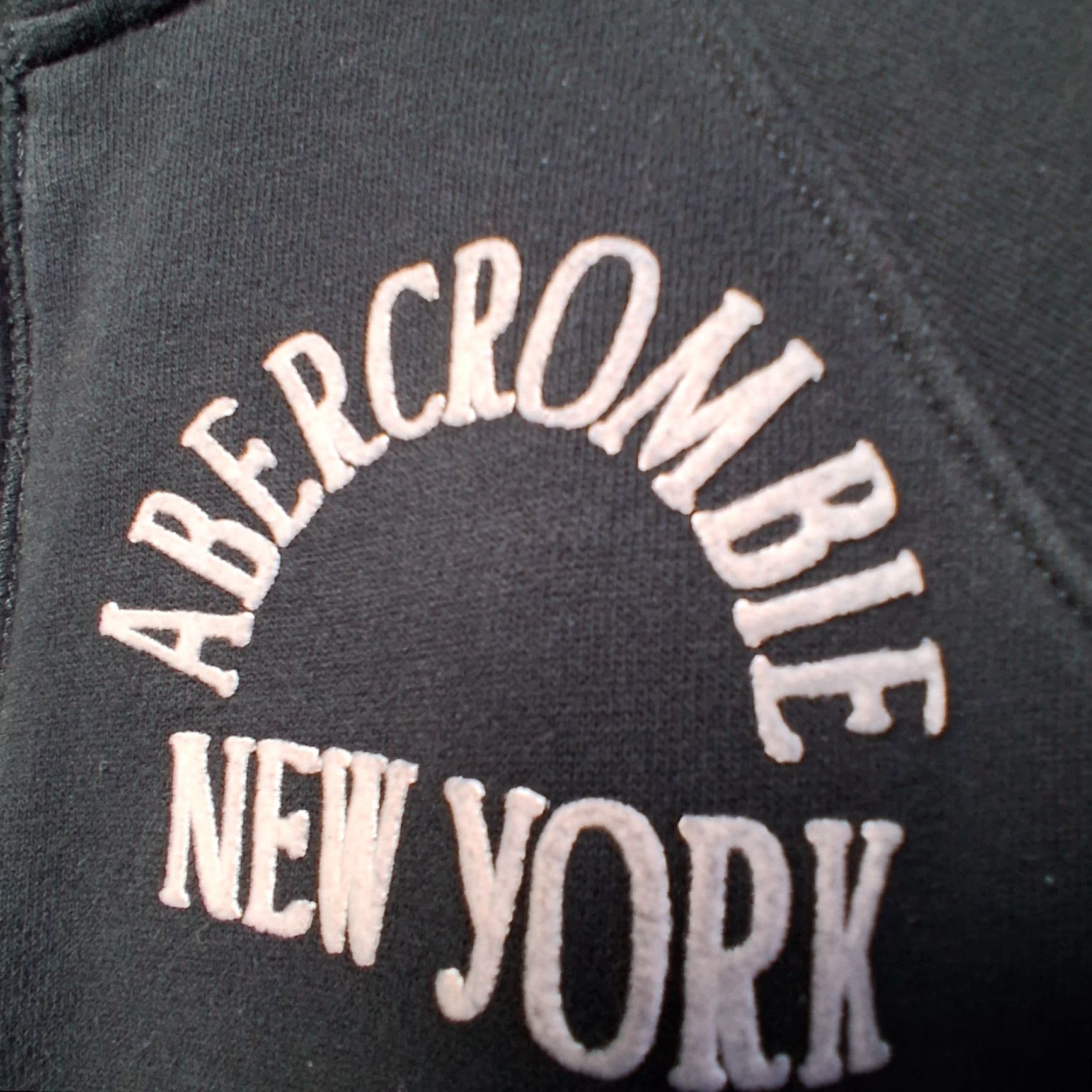 Abercrombie & Fitch Abercrombie & Fitch New York Sweatshirt Women Medium Black Raglan Sleeve 1/4 Zip Pullover Comfort Cozy Activewear Size M / US 6-8 / IT 42-44 - 4 Thumbnail