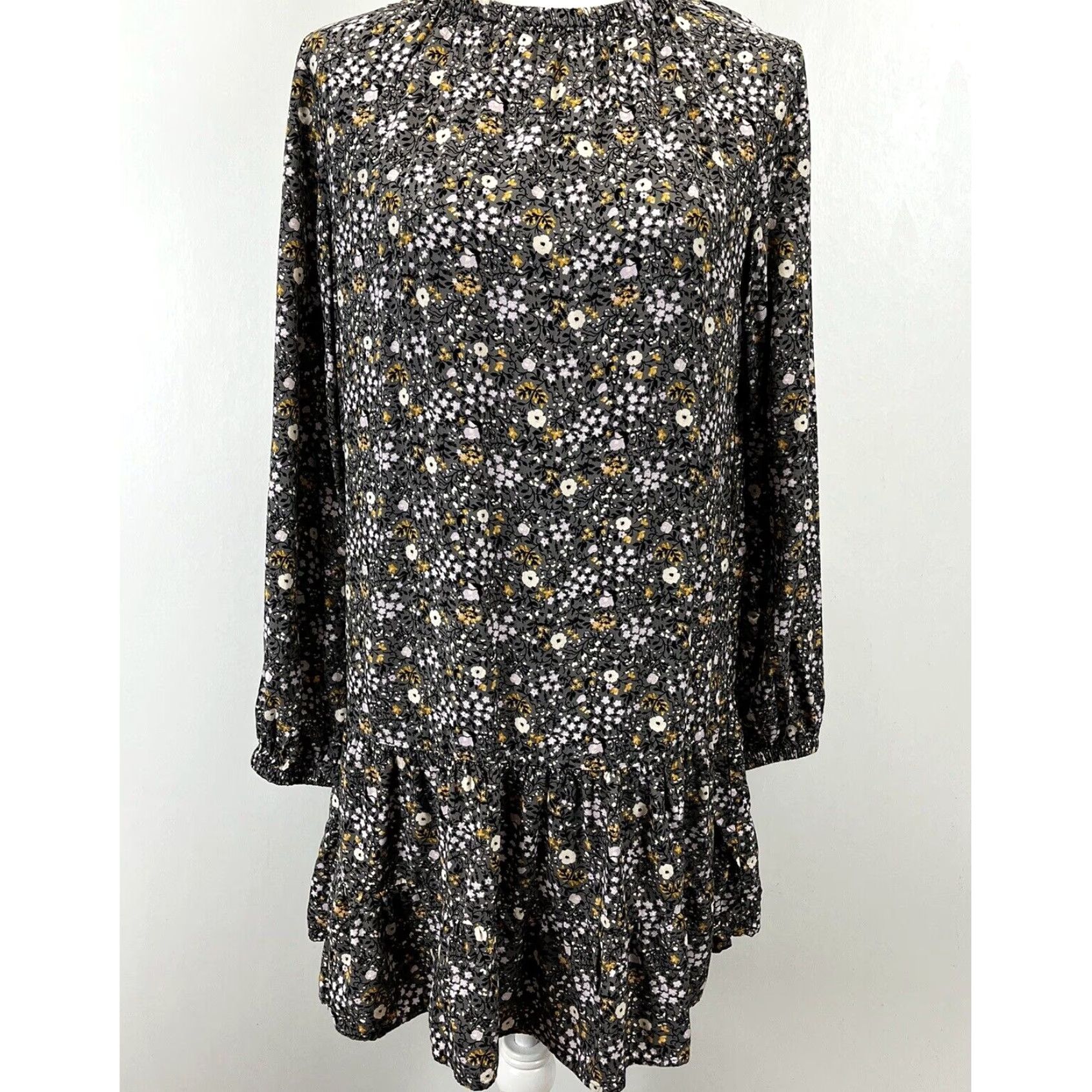 Loft LOFT Floral Mini Dress Small Long Sleeve Ruffle Hem Multicolor Size S / US 4 / IT 40 - 1 Thumbnail