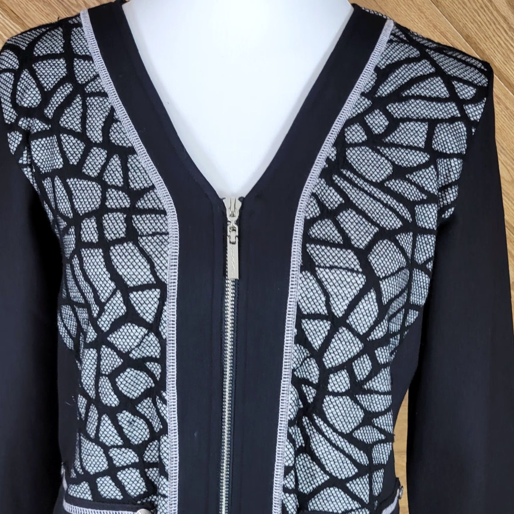 Vintage Dzhavael Womens Sweater Jacket Zip Up Long Sleeve Black Size Large Size L / US 10 / IT 46 - 2 Thumbnail