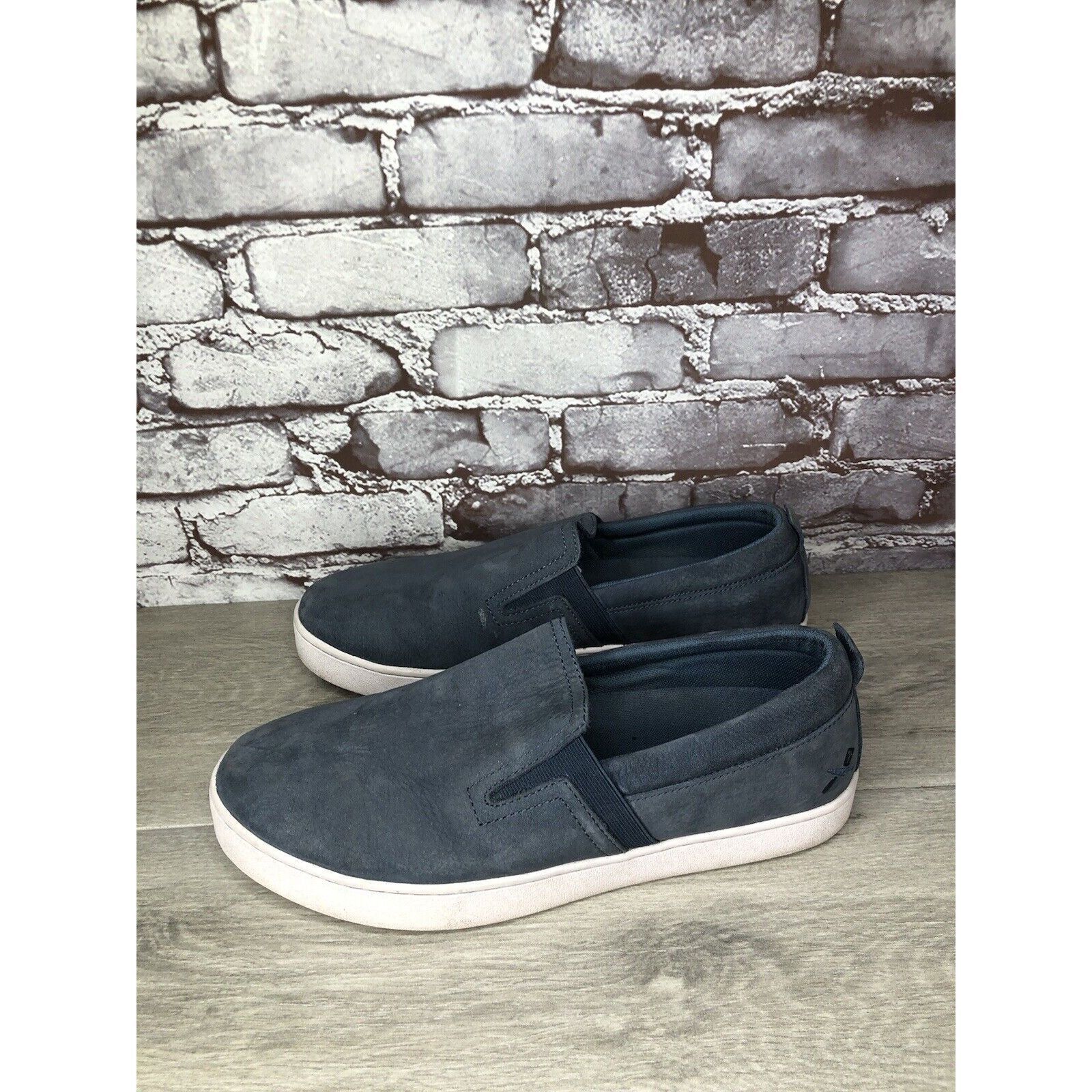 Other MOZO FLOYD M33115 BLUE SUEDE WATER RESISTANT & SLIP RESISTAN Size US 11 / EU 44 - 17 Thumbnail