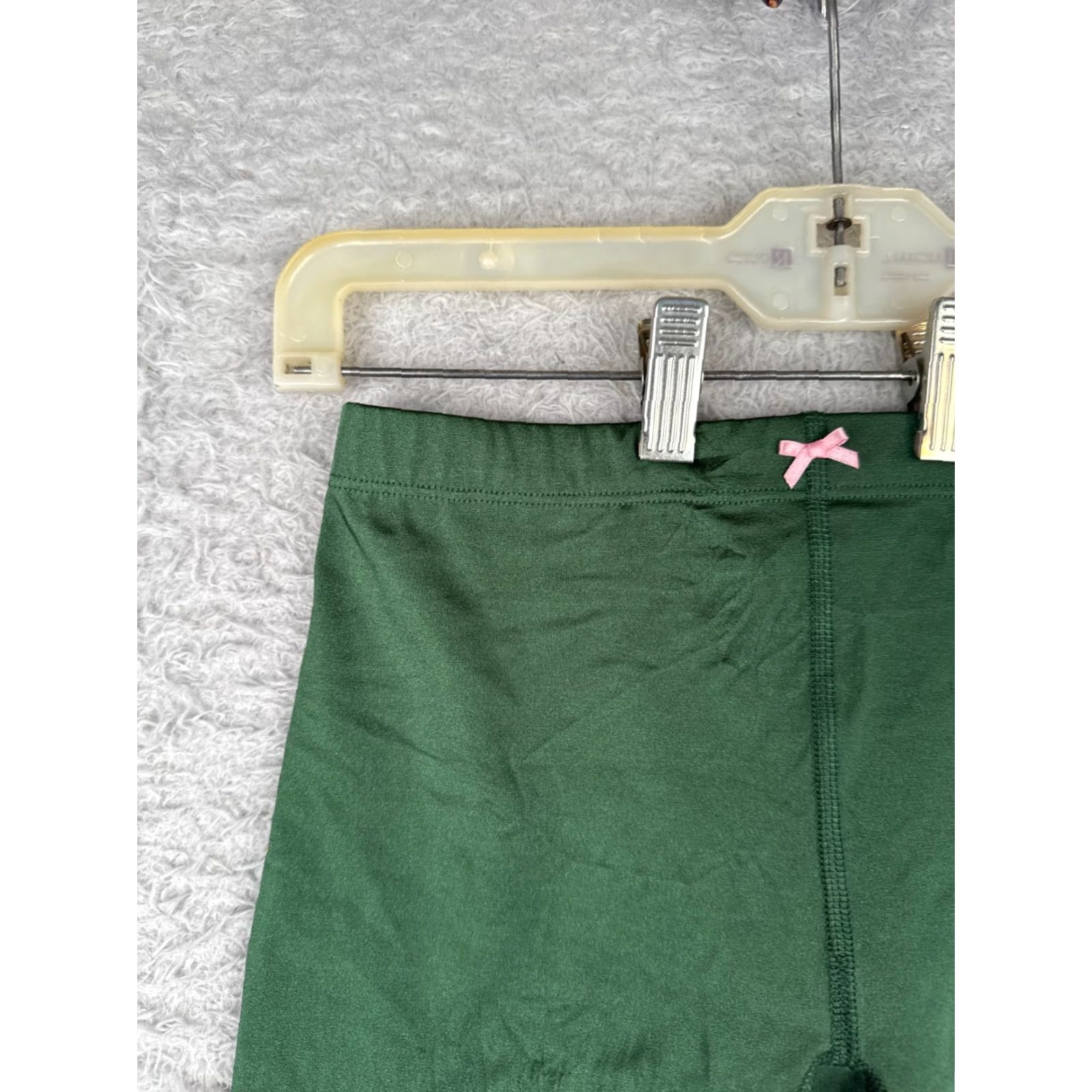 Vintage WEAR ONE'S AT Womens XS Green Compression Shorts Activewear Nylon Sports Size 26" / US 2 / IT 38 - 4 Thumbnail