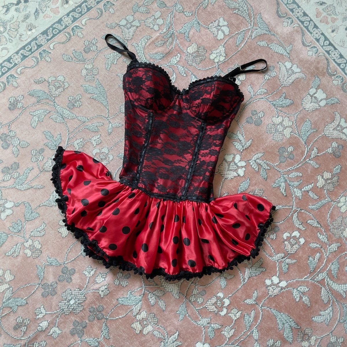 Victoria's Secret Red With Black Polka Dots Corset Bustier Costume (Medium) Size M / US 6-8 / IT 42-44 - 12 Thumbnail