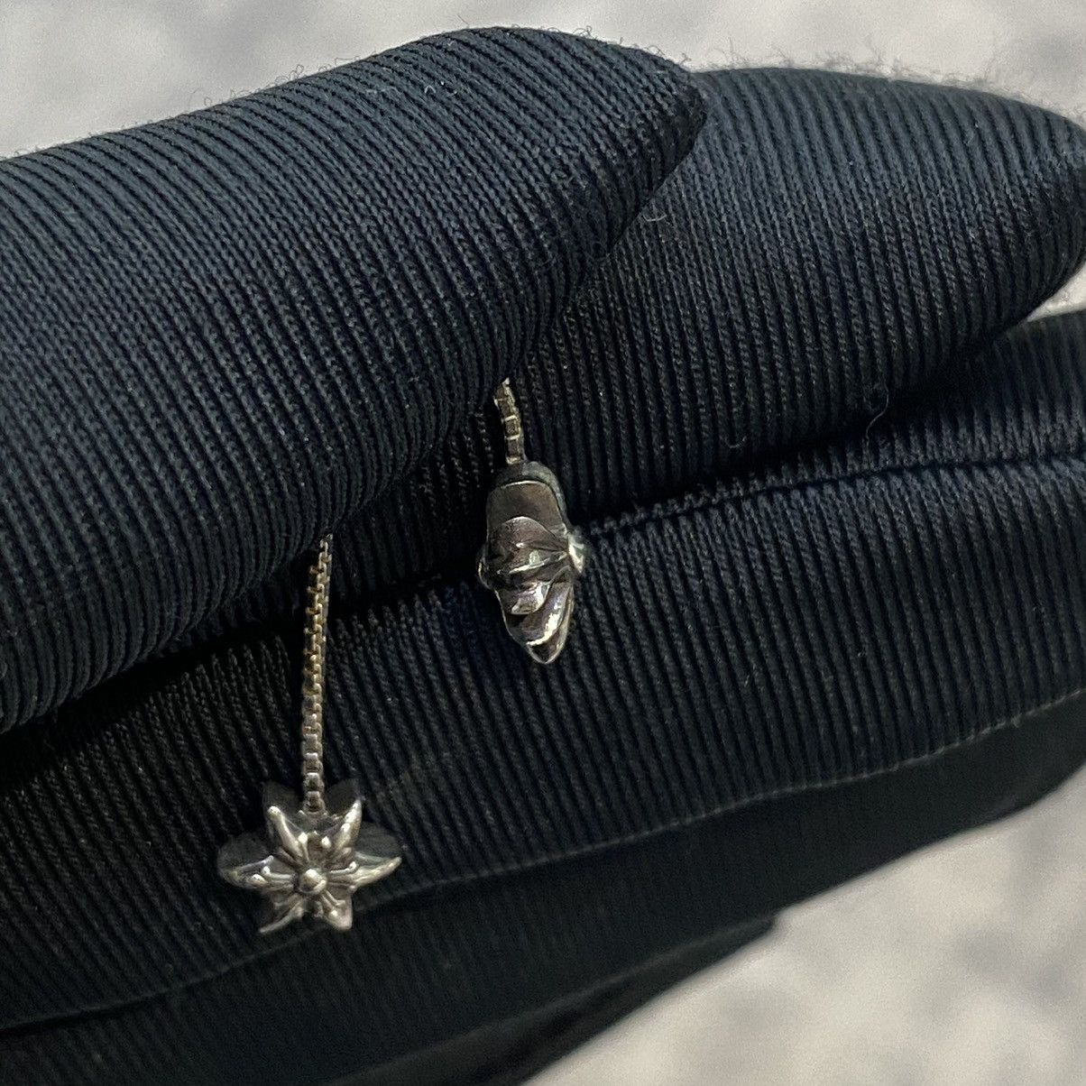 Chrome Hearts CHROME HEARTS JOJO PST PLS BS STAR L CROSS FUSTER EARRINGS Size ONE SIZE - 11 Thumbnail