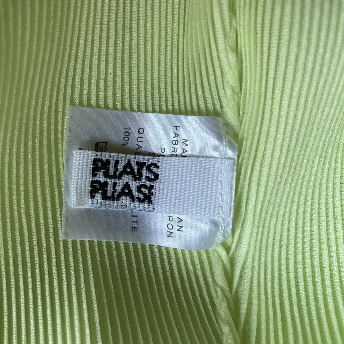 Issey Miyake Please Pleated Neon Green Blouse Size M / US 6-8 / IT 42-44 - 3 Thumbnail