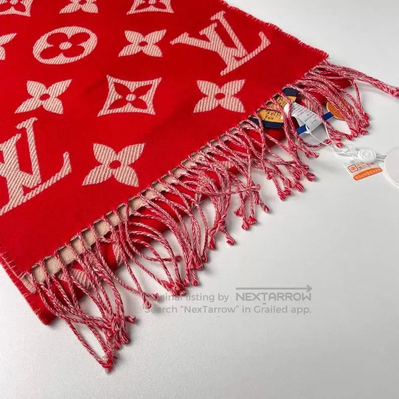 Louis Vuitton Louis Vuitton PRECIOUS TIGER Red Wool Scarf for the Year o Size ONE SIZE - 5 Thumbnail