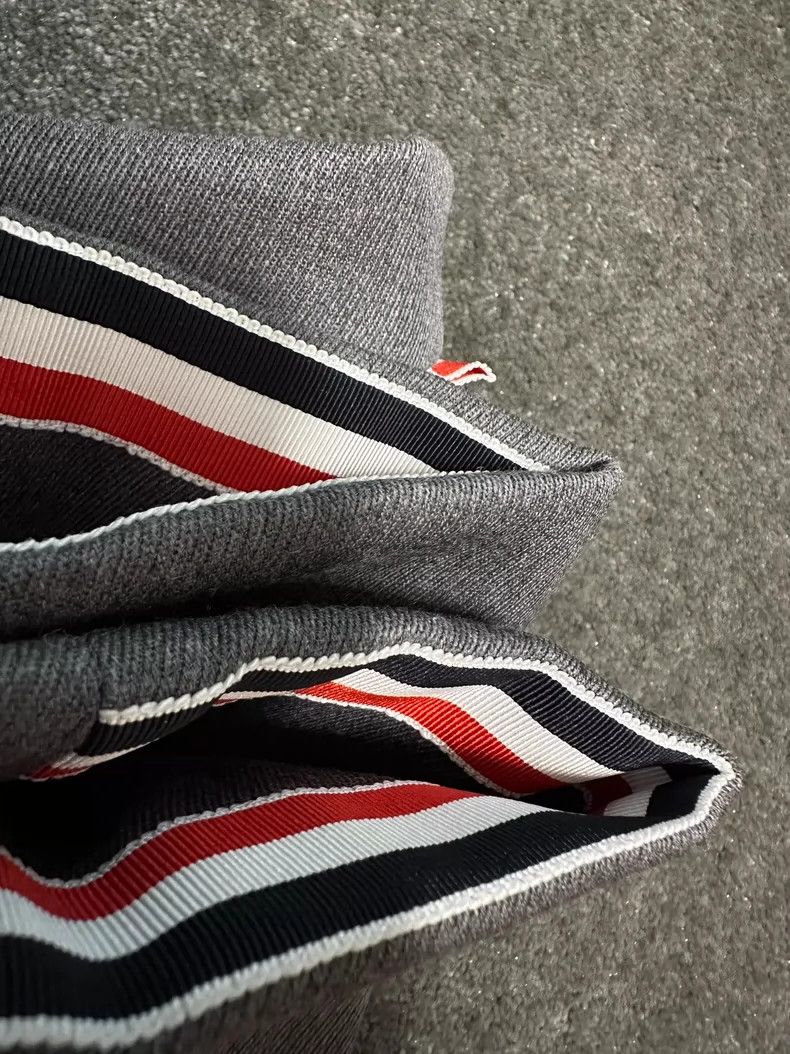 Thom Browne Thom BrowneCavalry cloth suit trousers 2503-Nextarrow Size 25" / US 0 / IT 36 - 6 Thumbnail