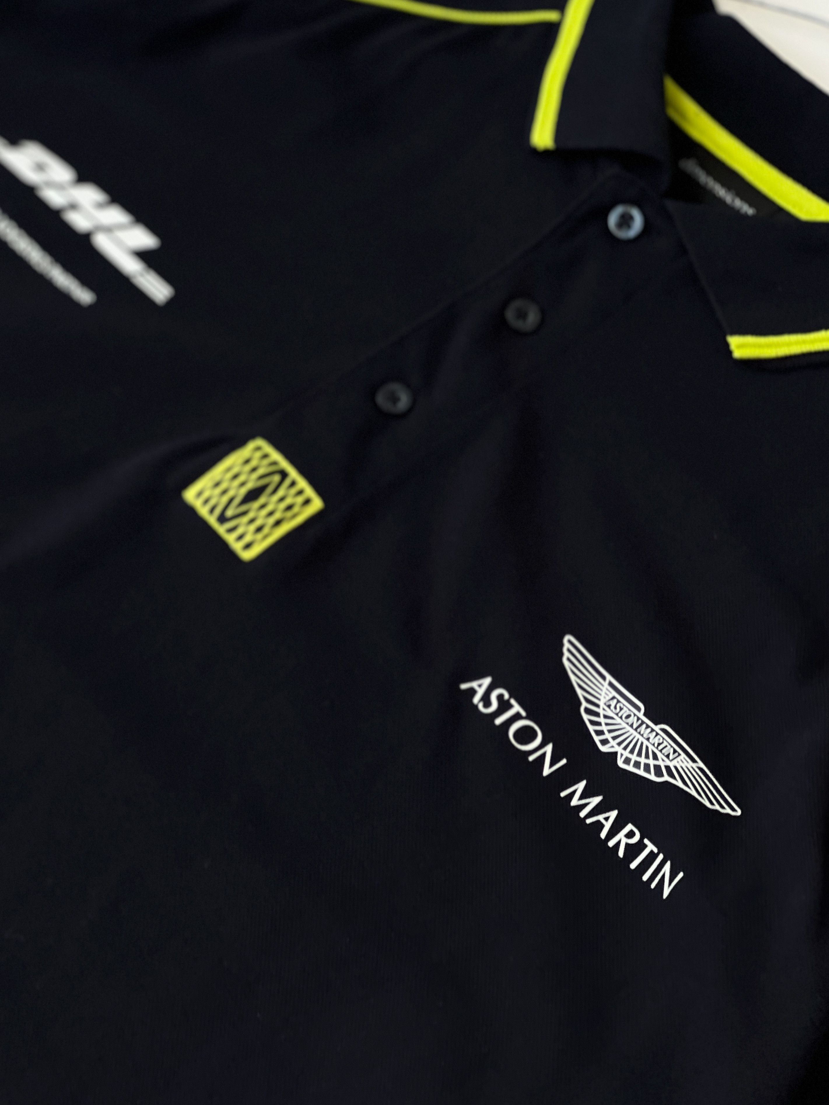 Other MENSIONS x ASTON MARTIN x DHL Polo Shirt Size US XXL / EU 58 / 5 - 5 Thumbnail