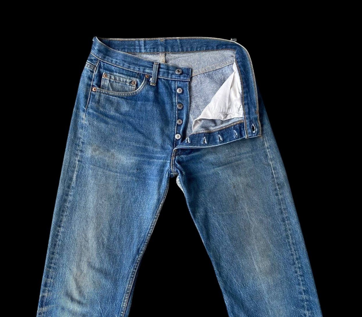 Levi's Vintage Clothing VINTAGE 1992 LEVIS 501xx BLUEWASH FADED BUTTON 520 W31X32.5" Size US 31 - 14 Thumbnail