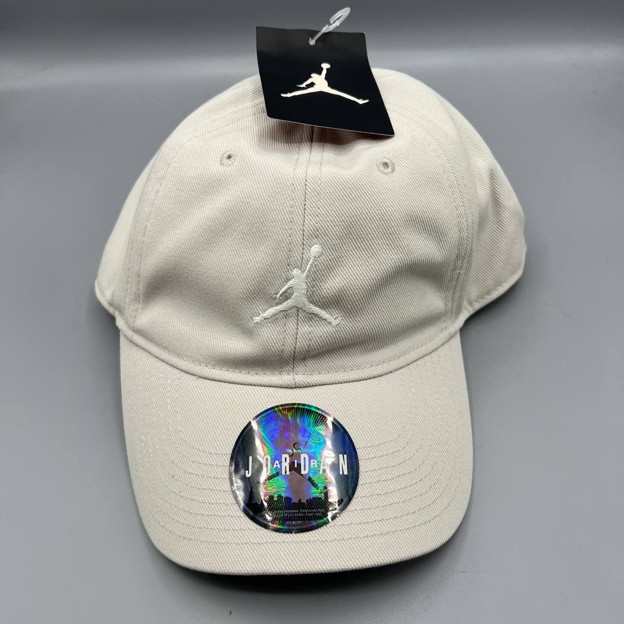 Jordan Brand Air Jordan Hat Men Embroidered Logo Strap Back Cap New Size ONE SIZE - 1 Thumbnail