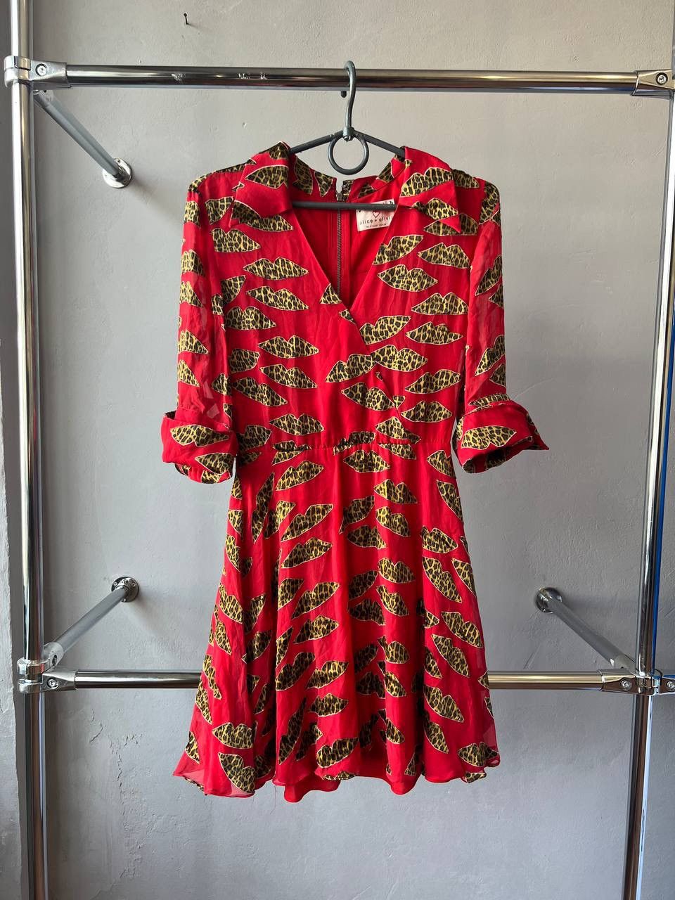 Alice + Olivia DONALD ROBERTSON ALICE+OLIVIA BY STACEY BENDET LEOPARD DRESS Size XS / US 0-2 / IT 36-38 - 2 Thumbnail