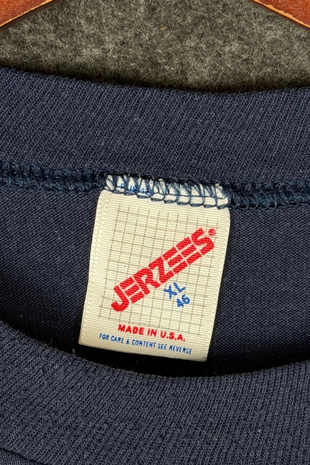 Jerzees Vintage lighthouse graphic T-shirt printed on a Jerzees Size US XL / EU 56 / 4 - 3 Thumbnail