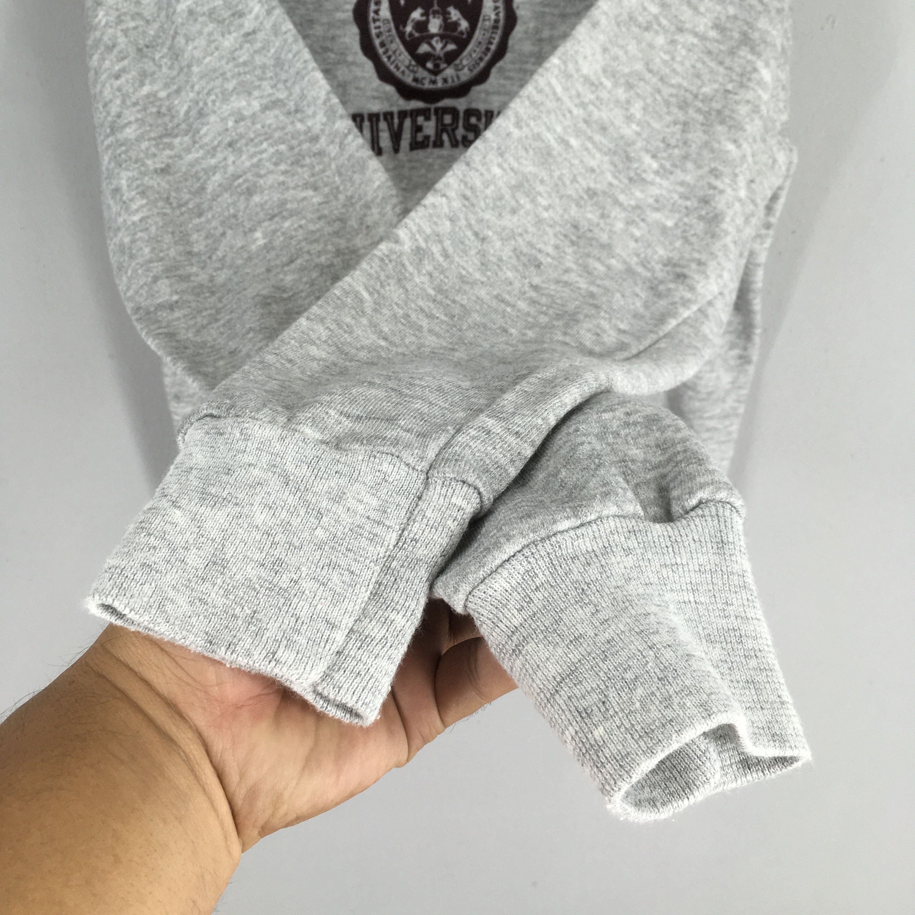 NCAA × Vintage Vintage 1980s Loyola University Gray Sweatshirt XLarge Size US XL / EU 56 / 4 - 4 Thumbnail