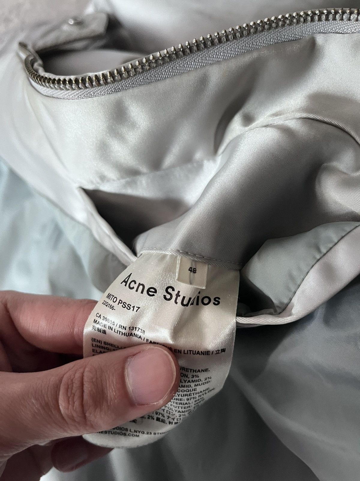 Acne Studios Acne Studios S/S 2017 Mito silver nylon jacket Size US M / EU 48-50 / 2 - 25 Thumbnail