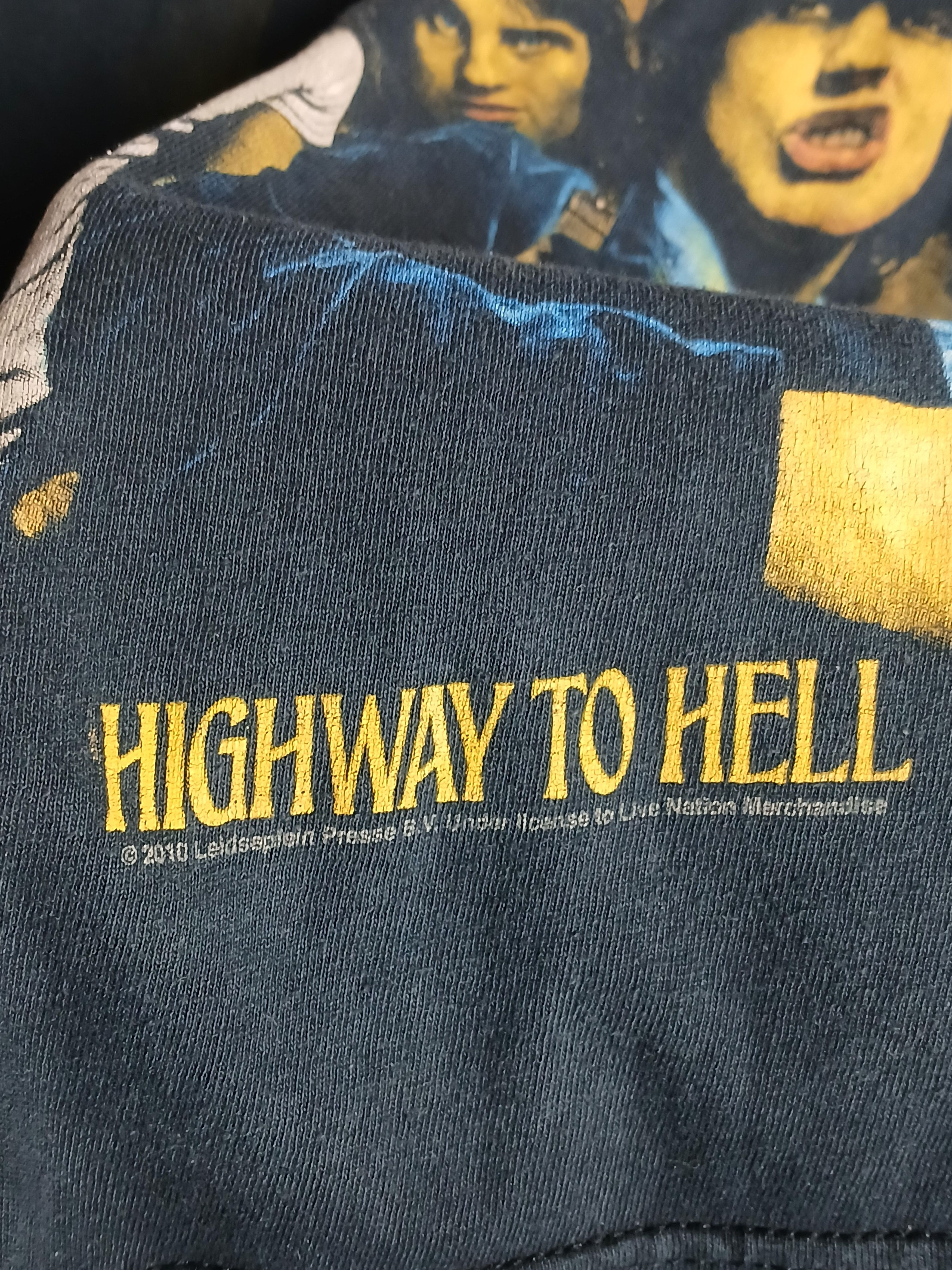 AC/DC × Band Tees 2010 AC/DC Highway To Hell T-Shirt Size US S / EU 44-46 / 1 - 4 Thumbnail