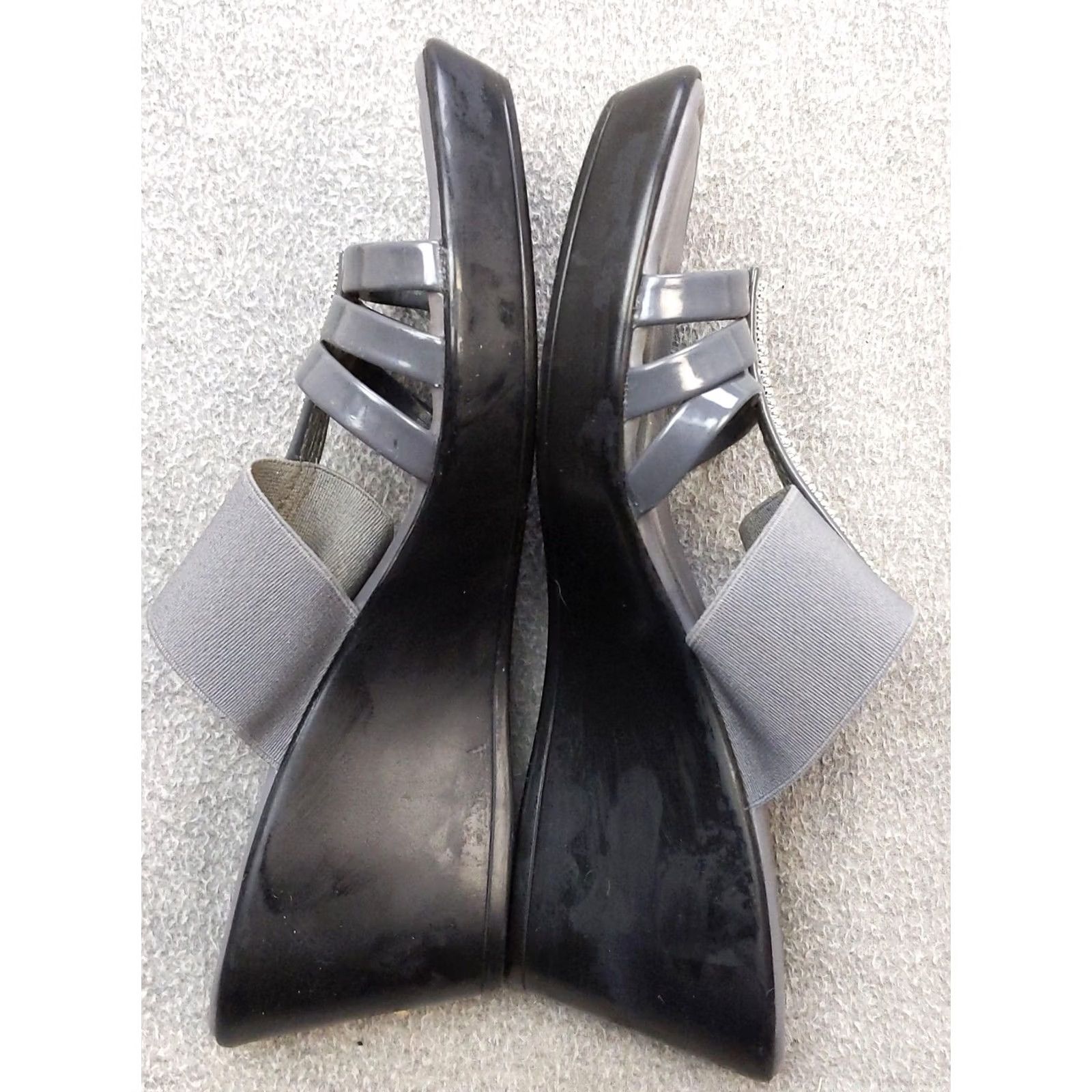Vintage Tuscany by Easy Street Sandals Womens 6.5 Gray Stretch Wedge Rhinestone Slide Size US 7 / IT 37 - 6 Thumbnail