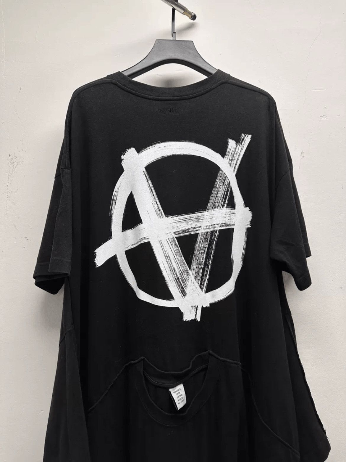 Vetements Vetements 19AW Joint Long Tee Size US S / EU 44-46 / 1 - 5 Thumbnail
