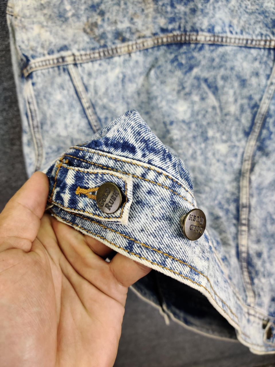 Edwin Edwin x Gold Rush Acid Wash Denim Trucker Jacket Size US M / EU 48-50 / 2 - 7 Thumbnail