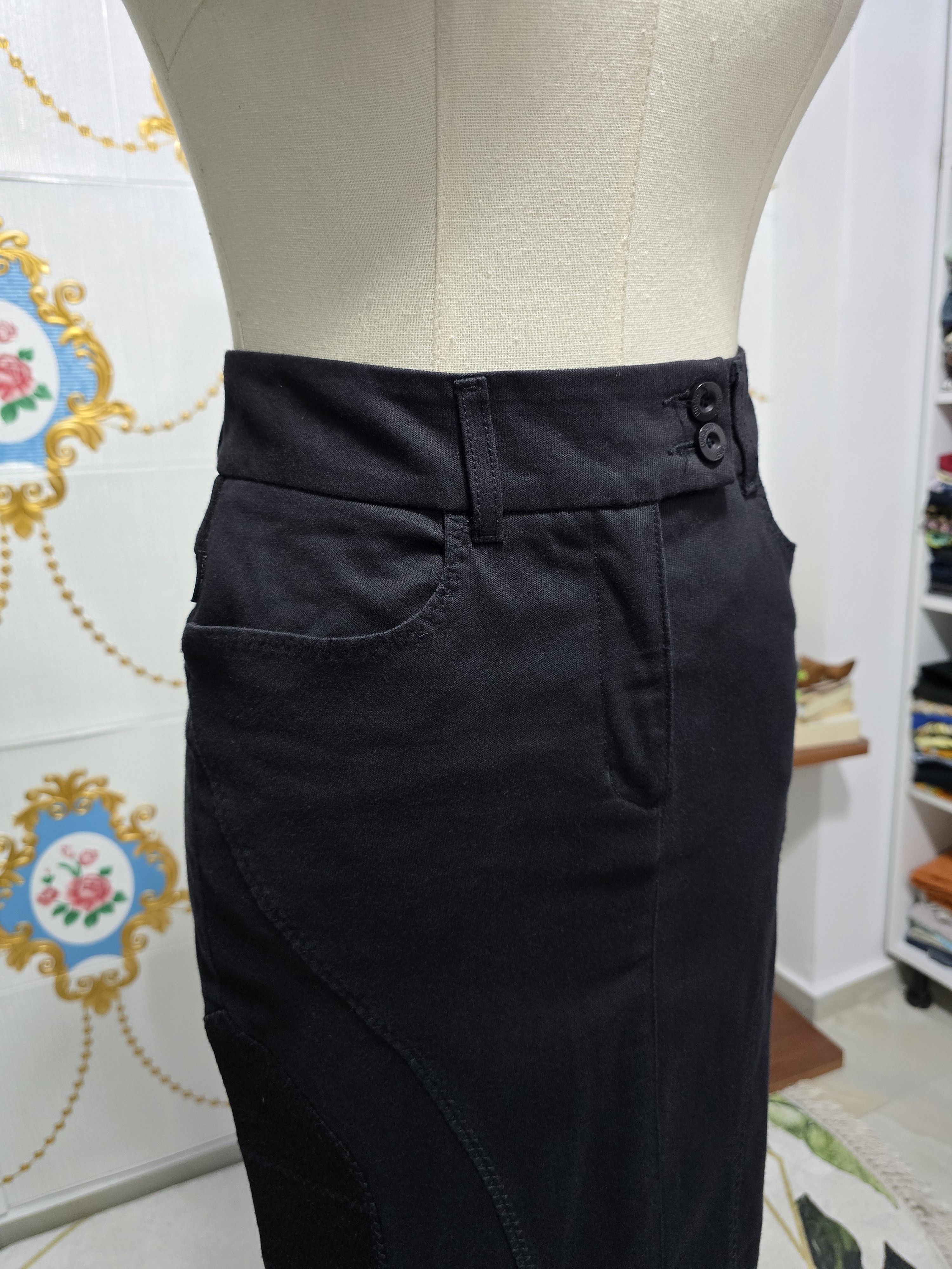 Moschino × Vintage MOSCHINO skirt women size small VINTAGE Size 27" / US 4 / IT 40 - 6 Thumbnail