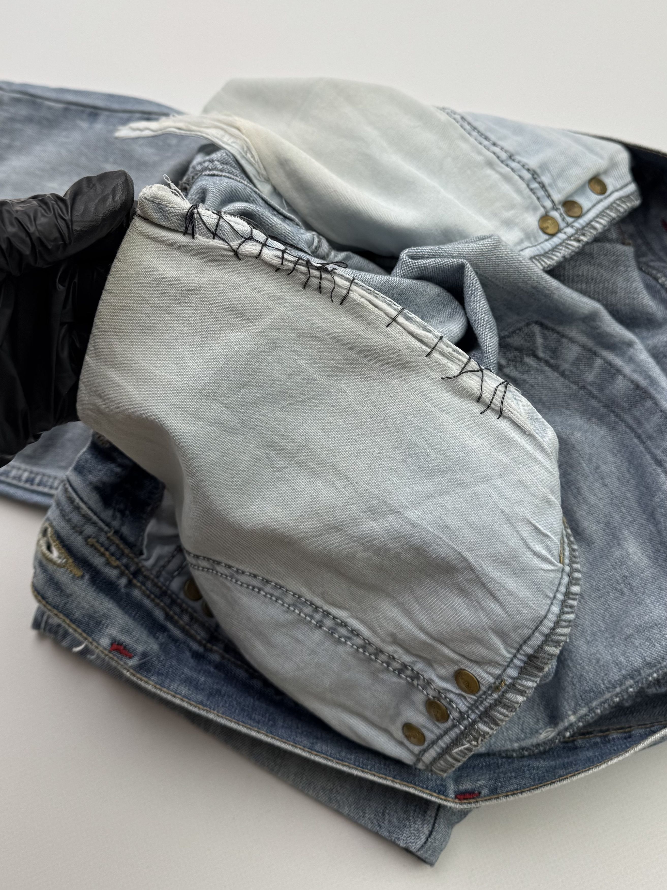 Von Dutch Von Dutch Vintage Shorts (233) Size US 31 - 10 Thumbnail